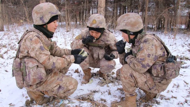 “吃貨”們速看！7天軍營自熱“大餐”來了……